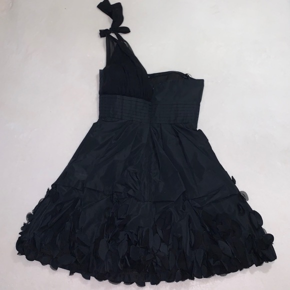 BCBG Maxazria One-Shoulder Black Taffeta Dress - Picture 6 of 7